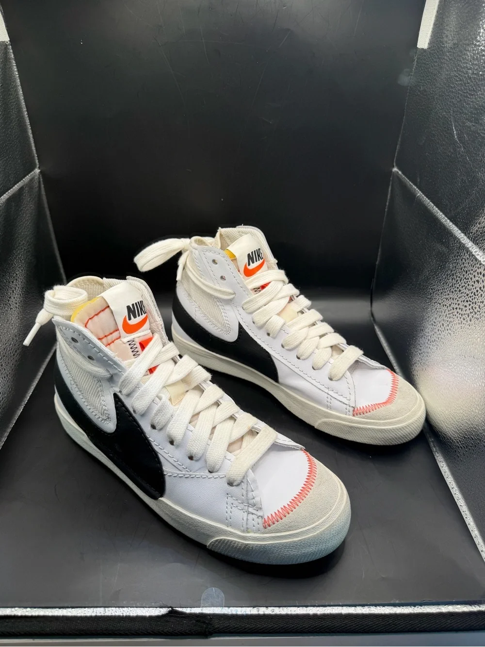 Nike SB Zoom Blazer Mid Premium White Black Men’s 9 DD3111-100